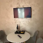 Inaya Free Parking Апартаменты