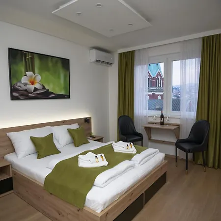 Inaya Free Parking Apartamento Saraievo