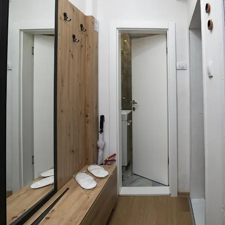 Inaya Free Parking *