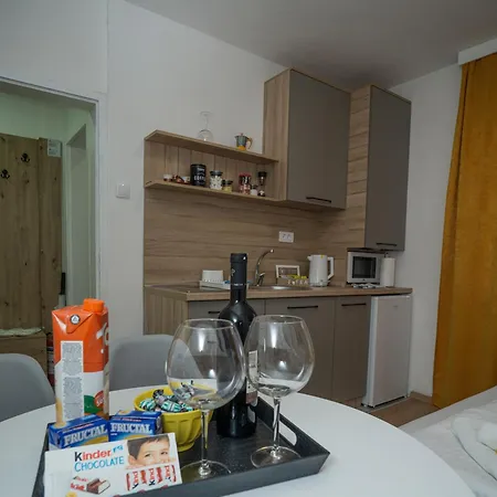Apartment Inaya