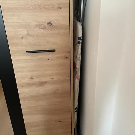 Inaya Free Parking *